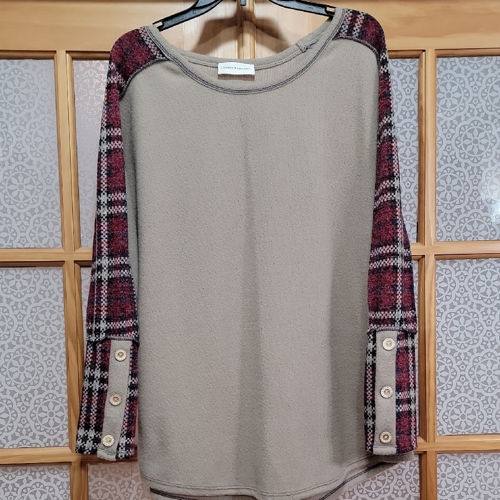 Lovely Melody Top
